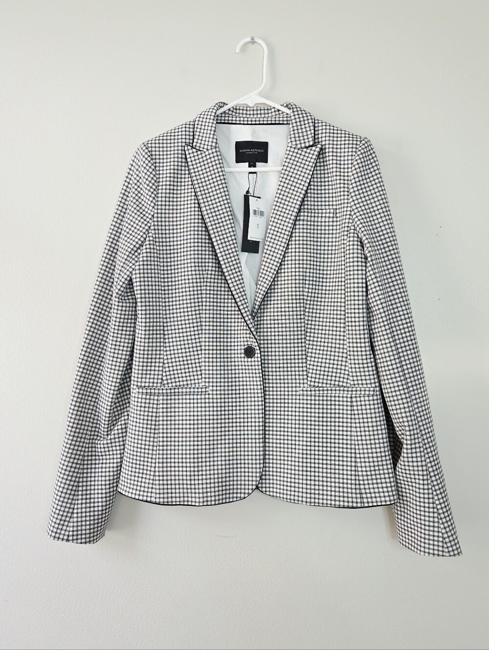 Banana Republic Classic Fit Check Plaid Blazer Size 6T Black White